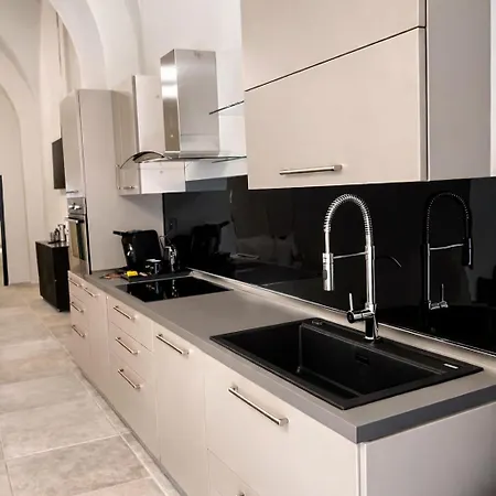 Apartamento Suite169 La Grotta & S P A *