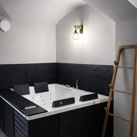 Apartamento Suite169 La Grotta & S P A *